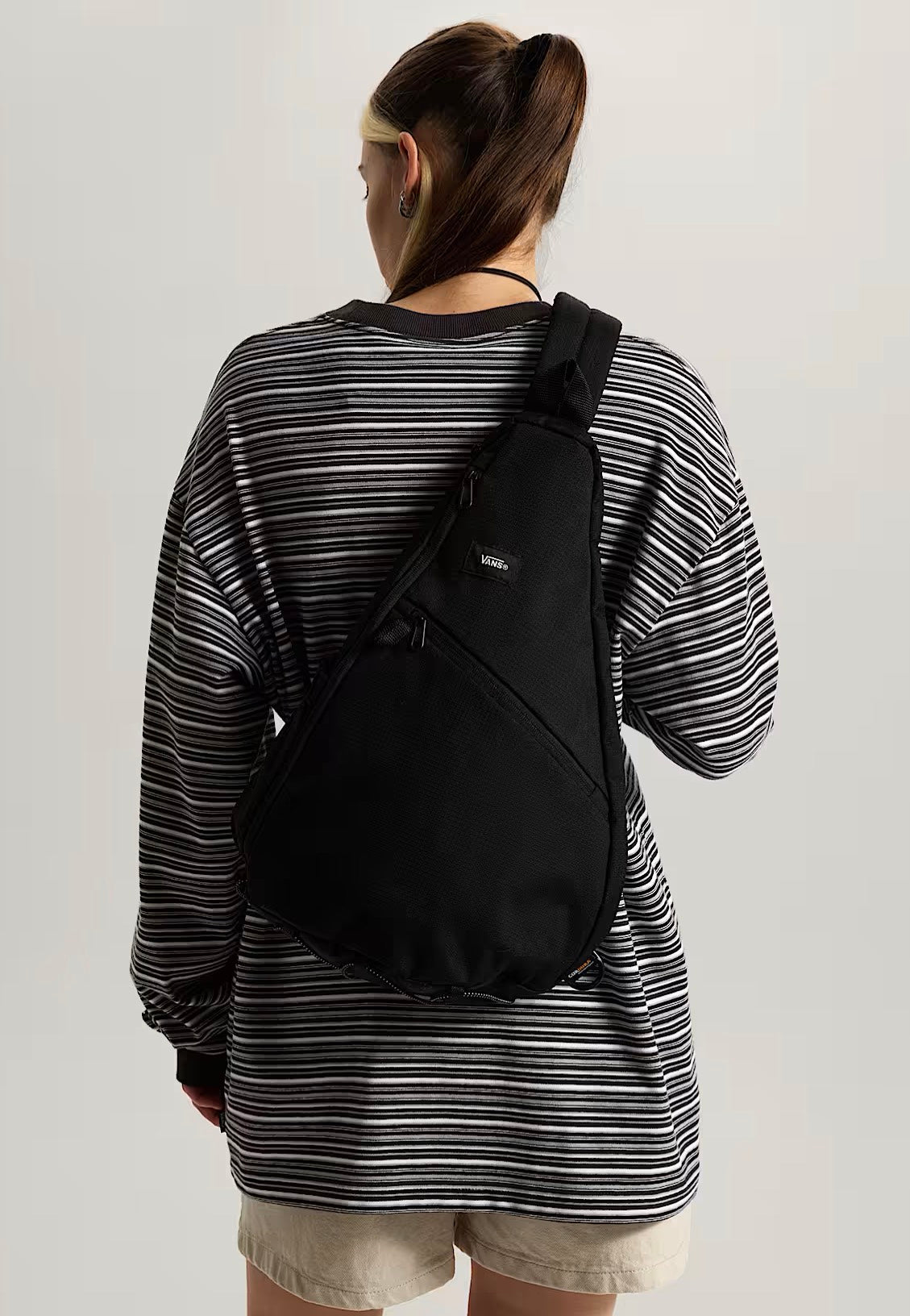 Vans - Reach Sling Black - Bag | Neutral-Image