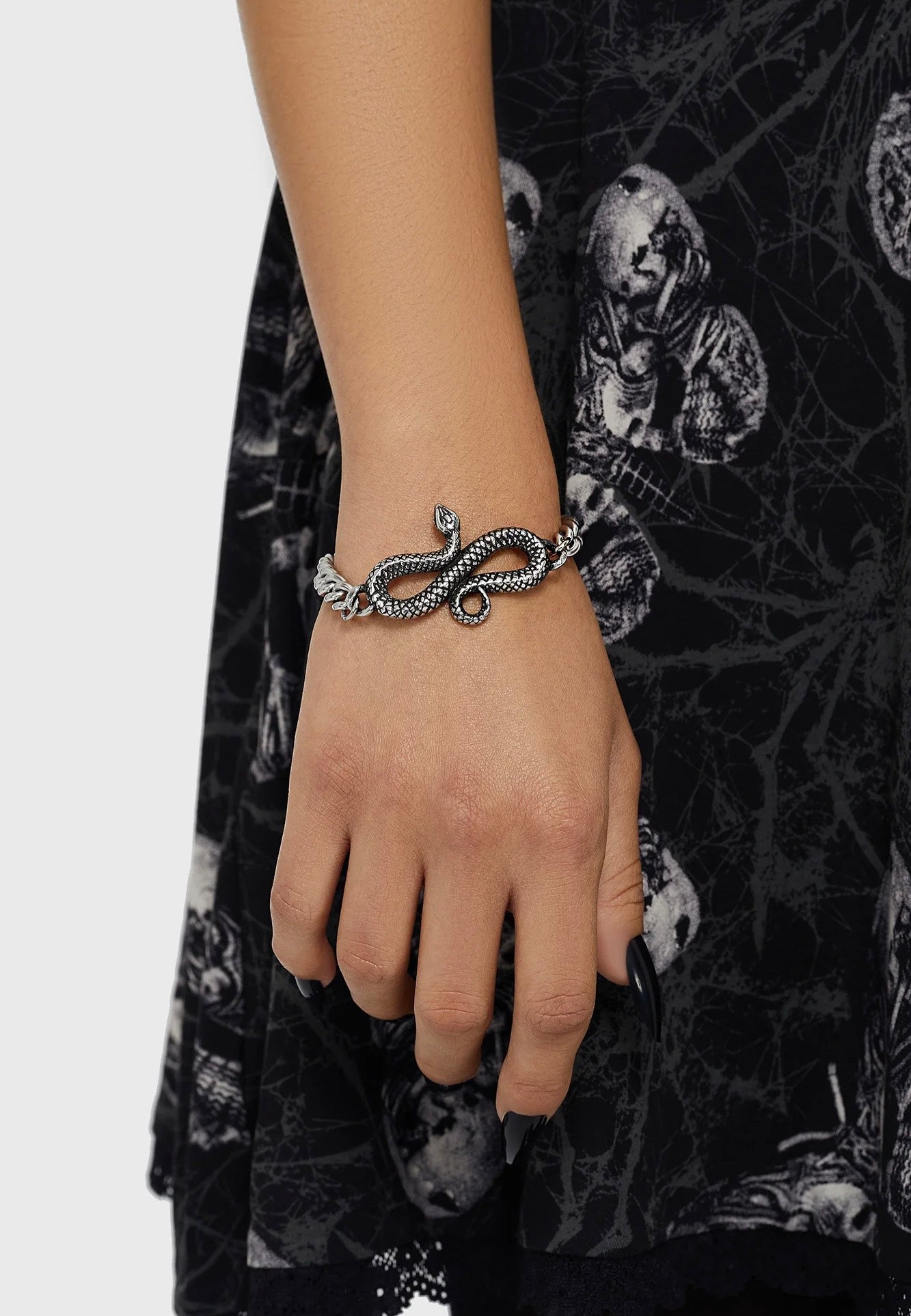Killstar - Silver Fang Silver - Bracelet | Neutral-Image