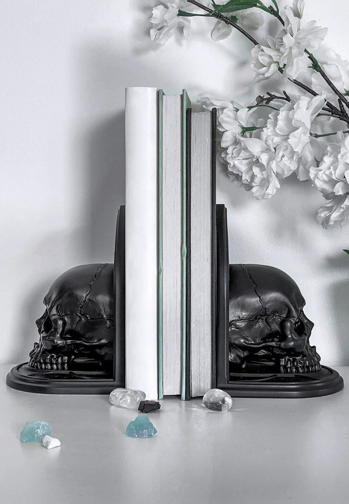Killstar - Skull Black - Bookends | Neutral-Image