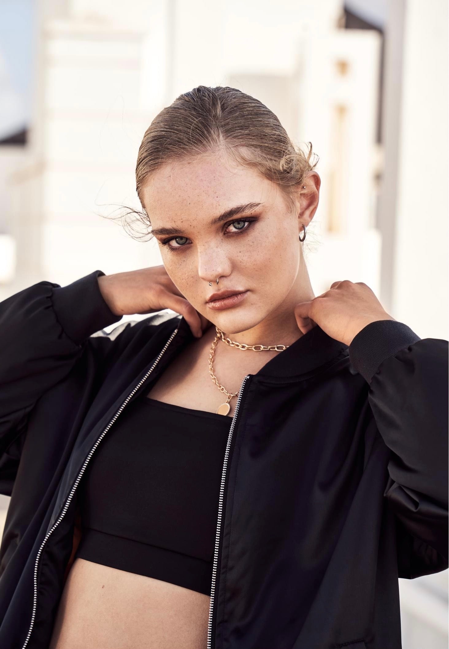 Urban Classics - Ladies Recycled Squared Sports Black - Sport Bra | Women-Image