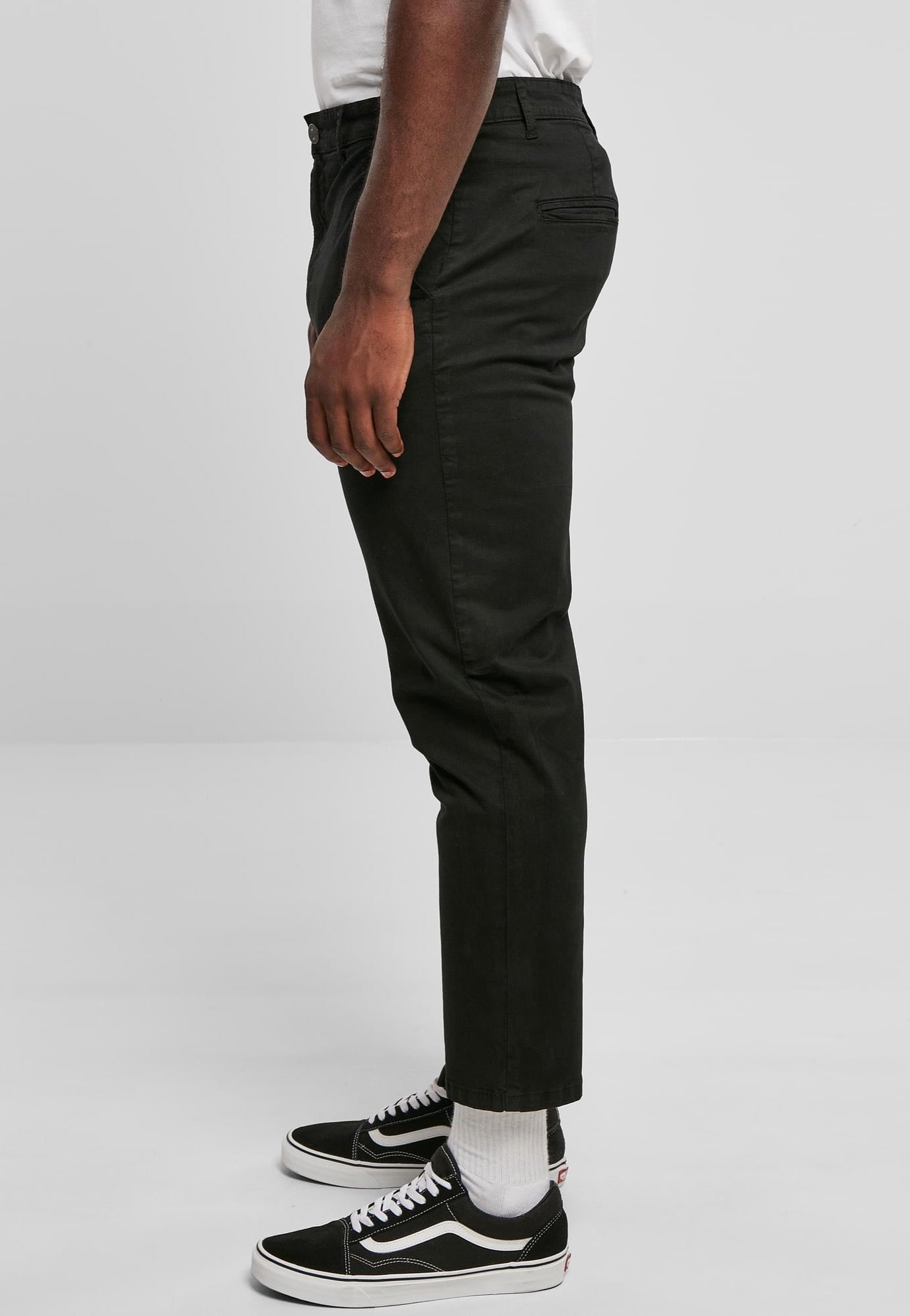 パンツ ADJUSTABLE CROPPED CHINO PANTS - BLACK ADJUSTABLE CROPPED CHINO PANTS - BLACK – Mid 90s Club