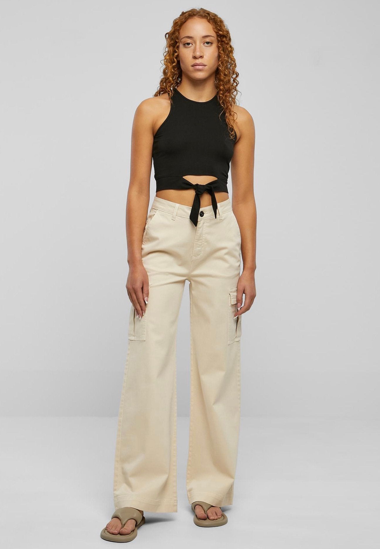 Urban Classics - Ladies Cropped Knot Black - Top