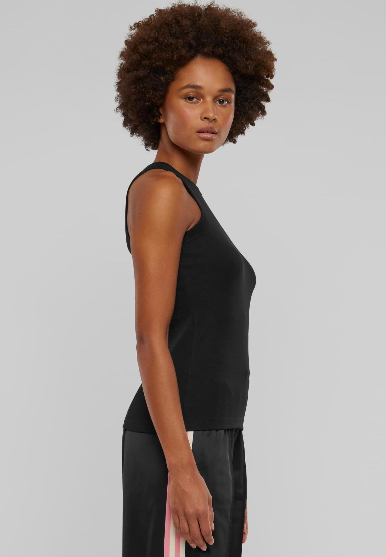 Urban Classics - Ladies Racer Back Rib Black - Top