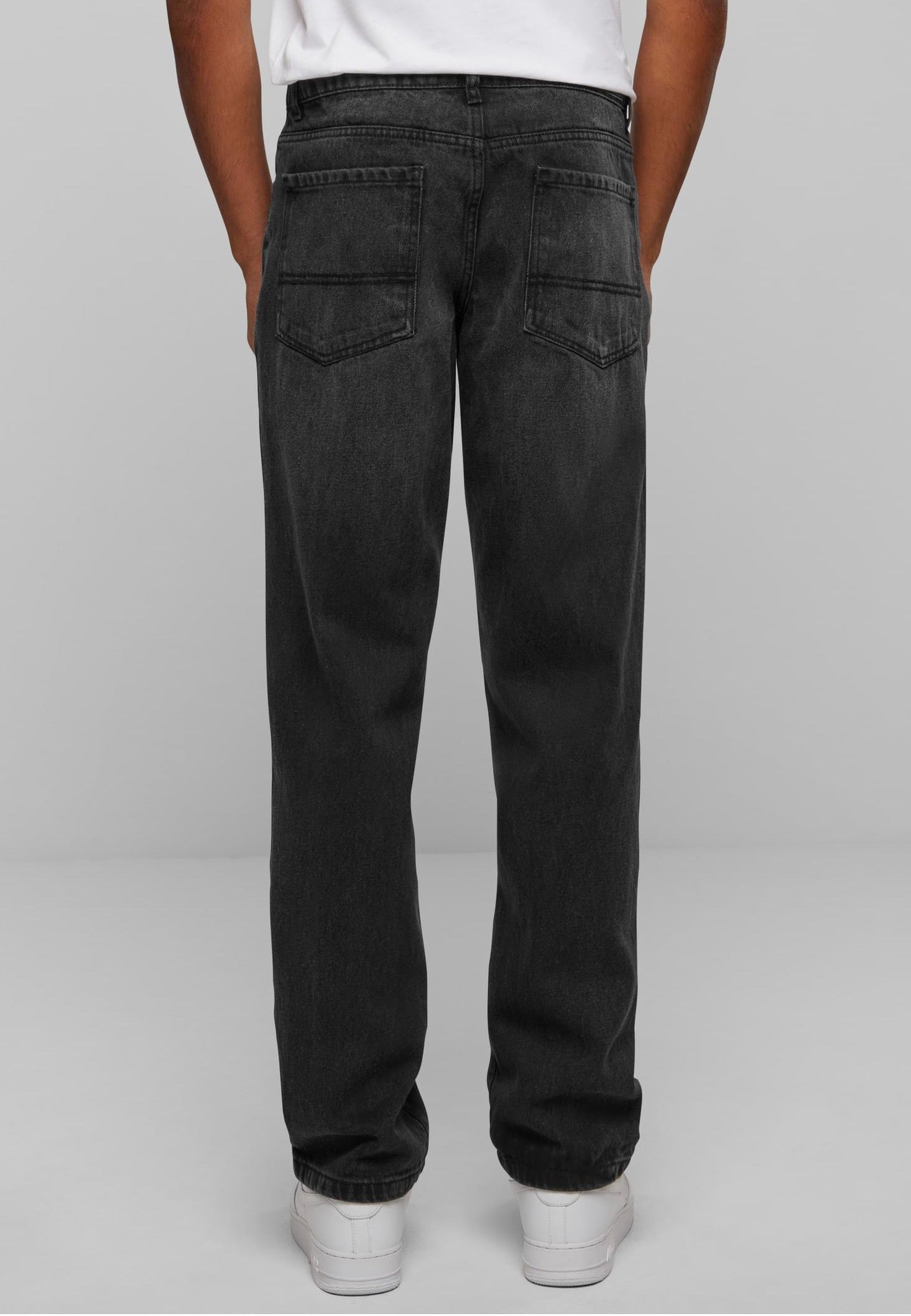 Urban Classics - Heavy Ounce Straight Fit Black Washed - Jeans