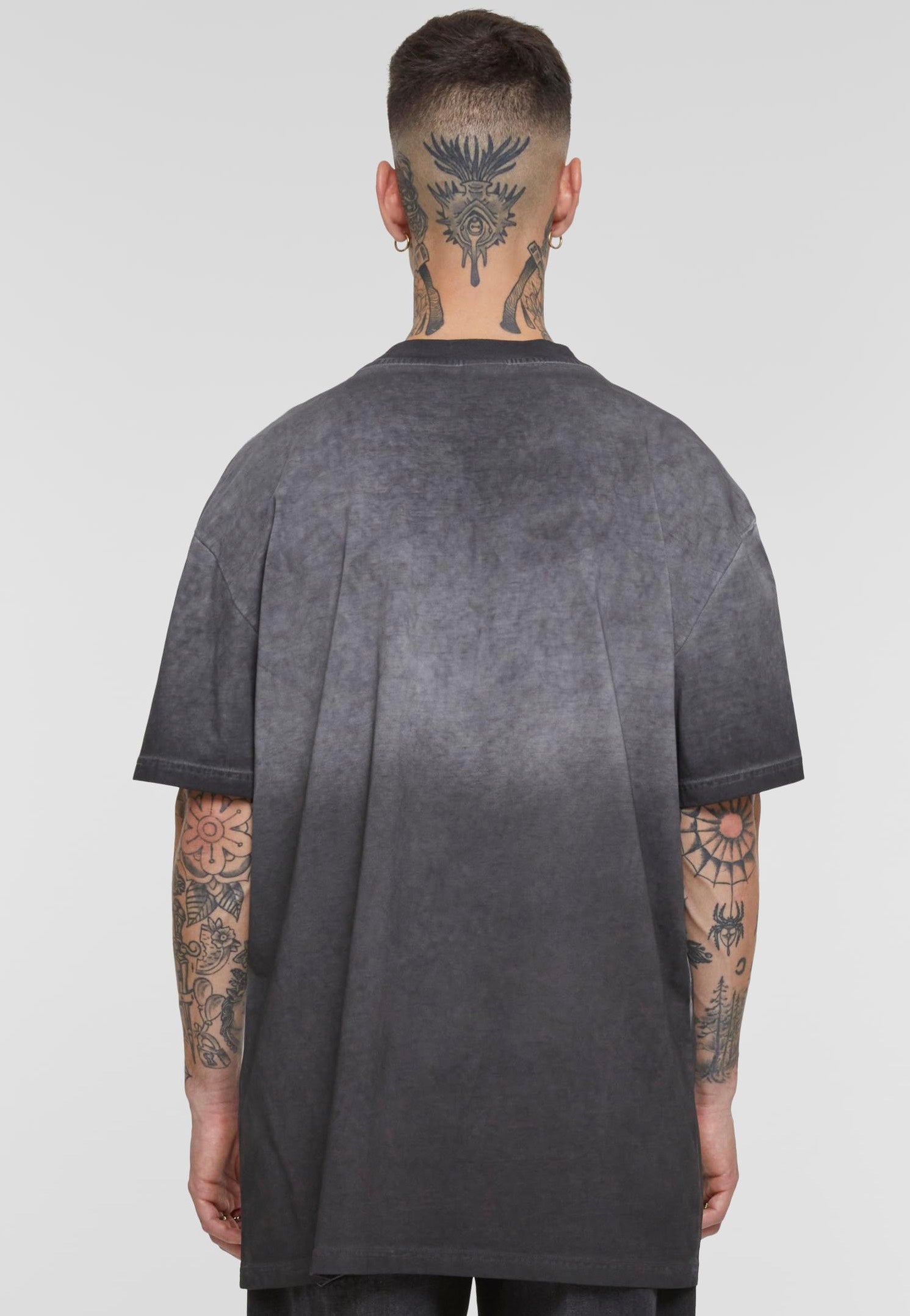 Urban Classics - Oversized Sun Bleached Black - T-Shirt