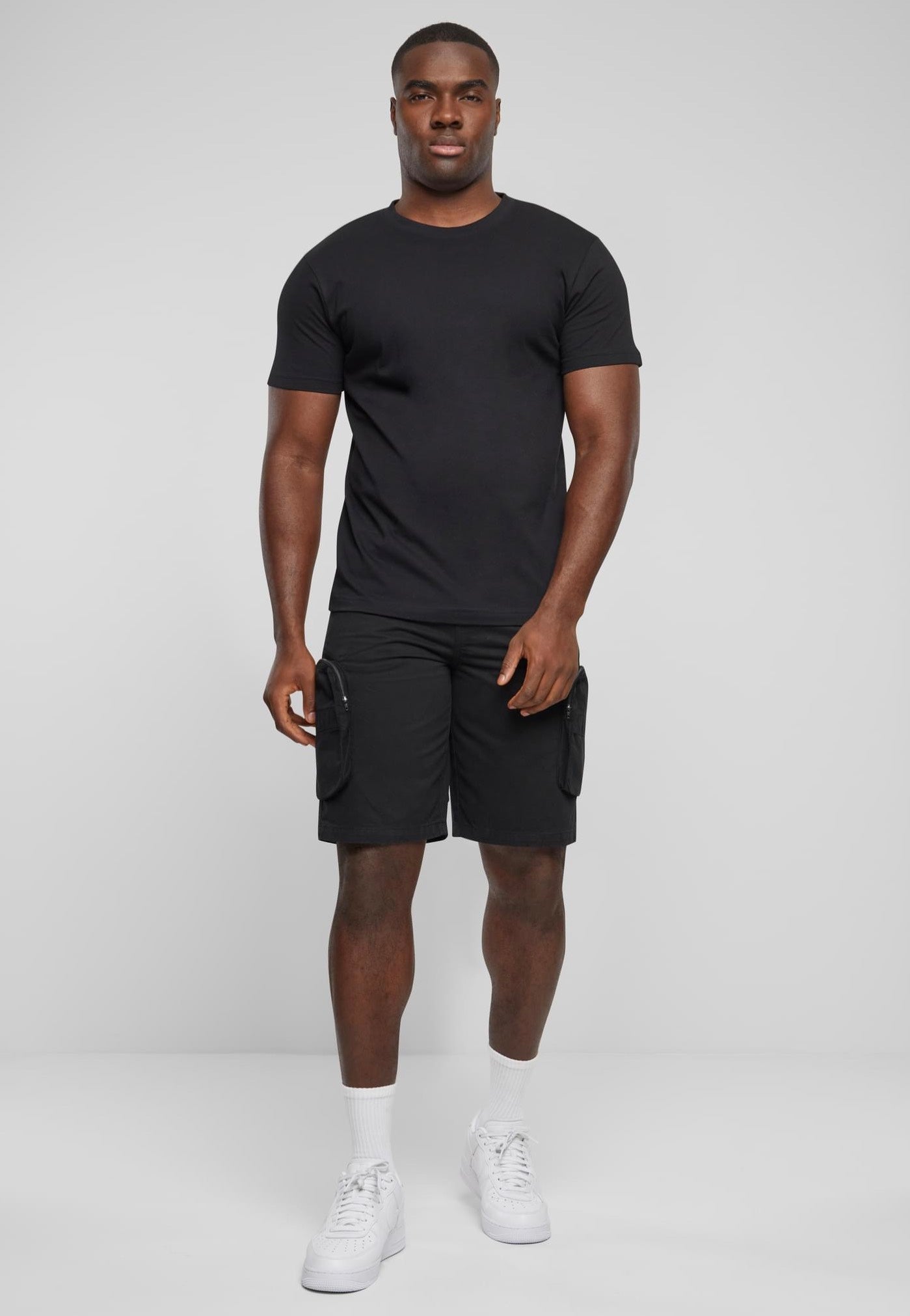 Urban Classics - Baggy Cargo Black - Shorts | Nuclear Blast