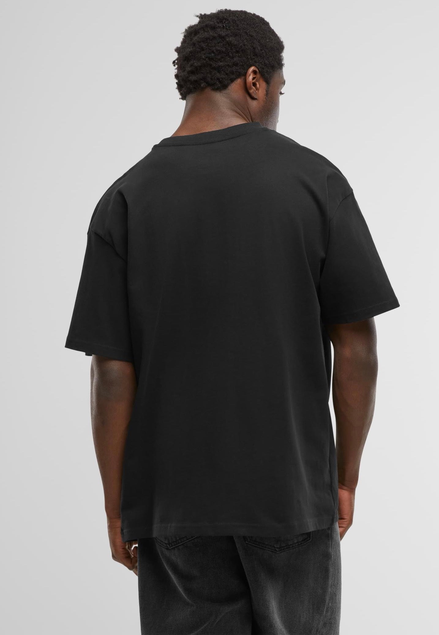 Urban Classics - Relaxed Dropped Shoulder Black - T-Shirt | Men-Image