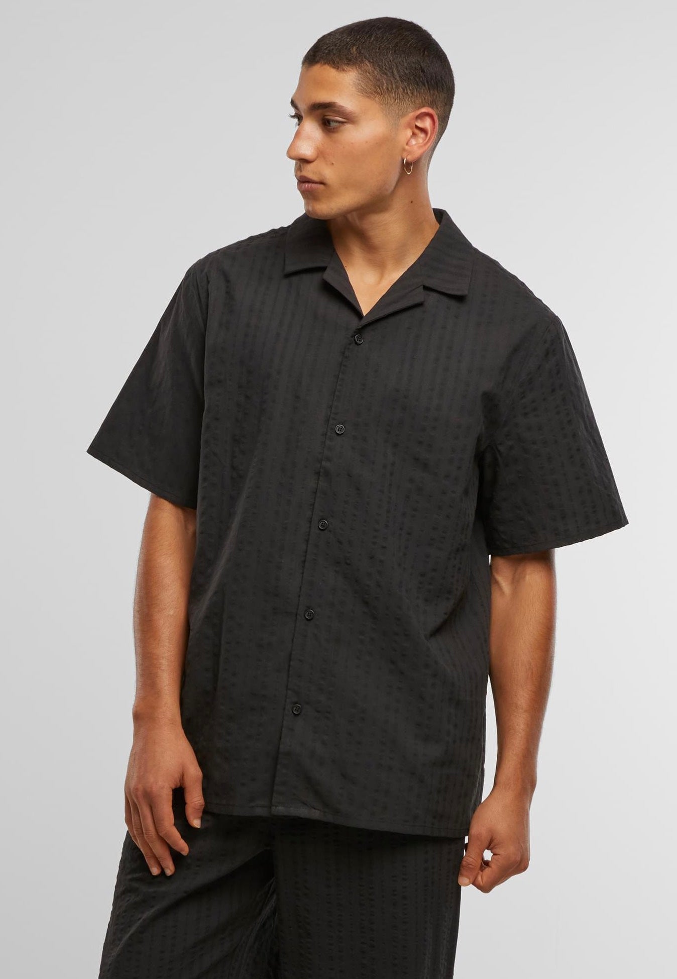 Urban Classics - Seersucker Resort Black - Shirt | Men-Image