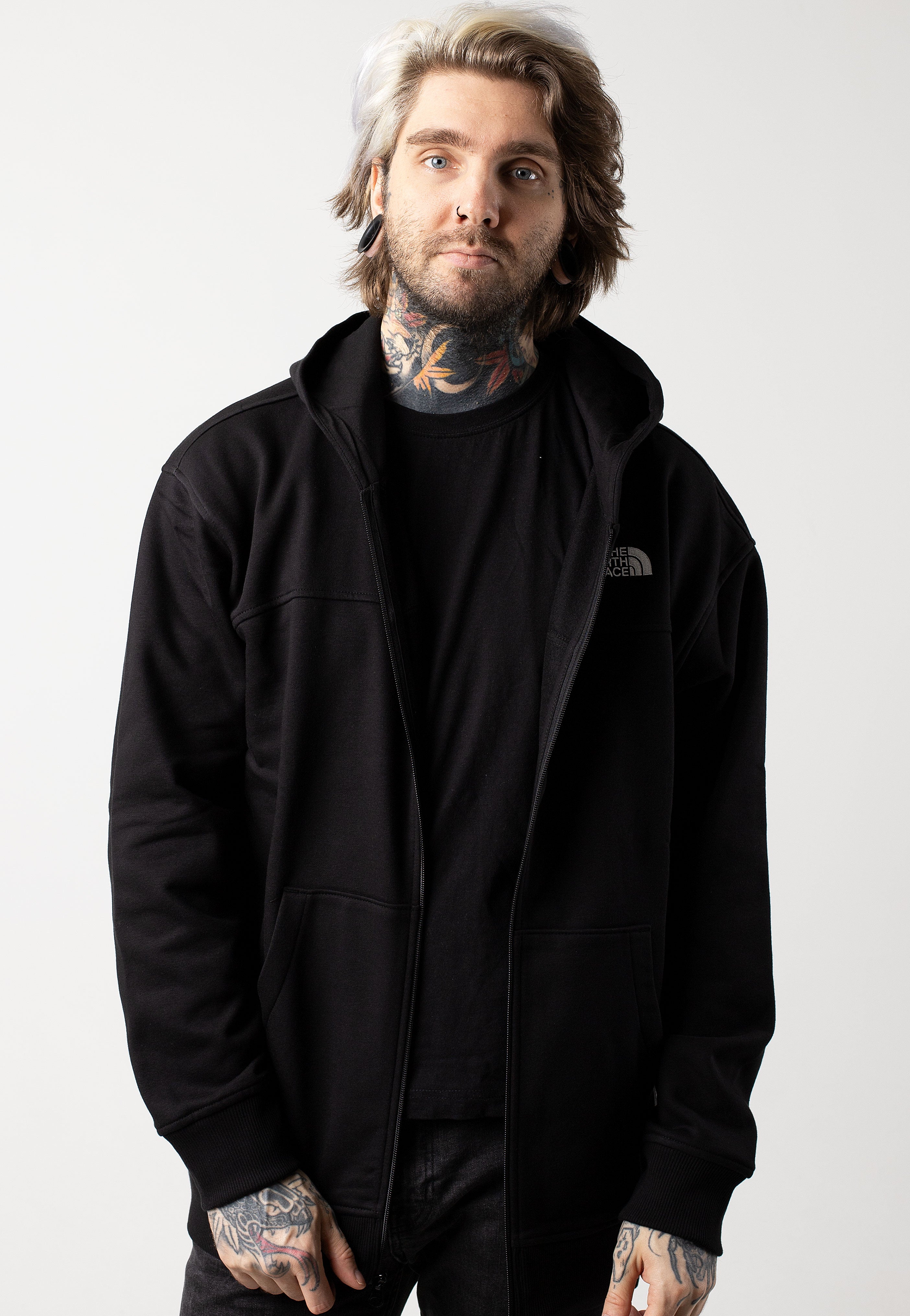 The North Face - Essential Tnf Black - Zipper | Nuclear Blast