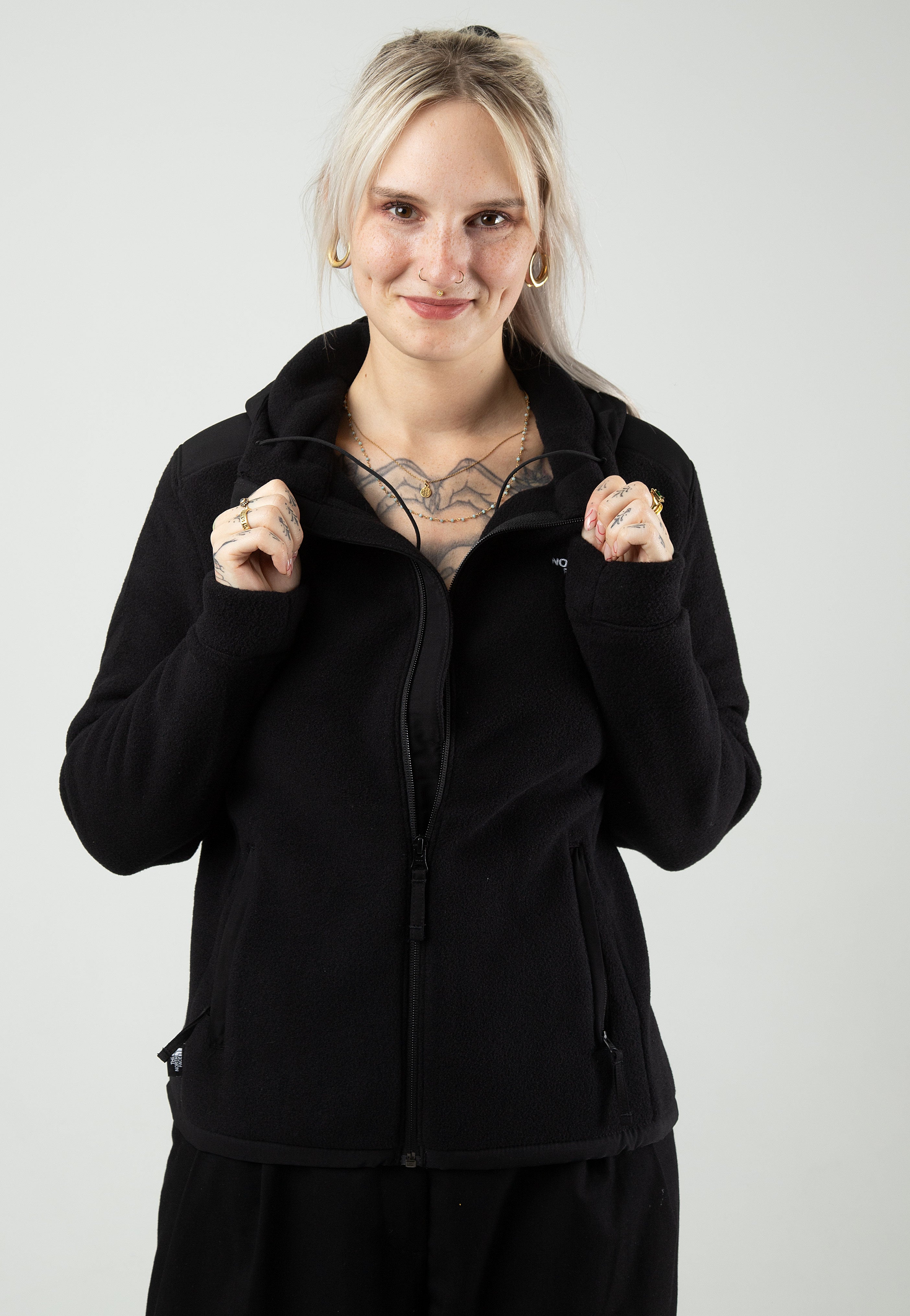The North Face - Women’s Alpine Polartec 200 Hooded Tnf Black - Jacket | Women-Image