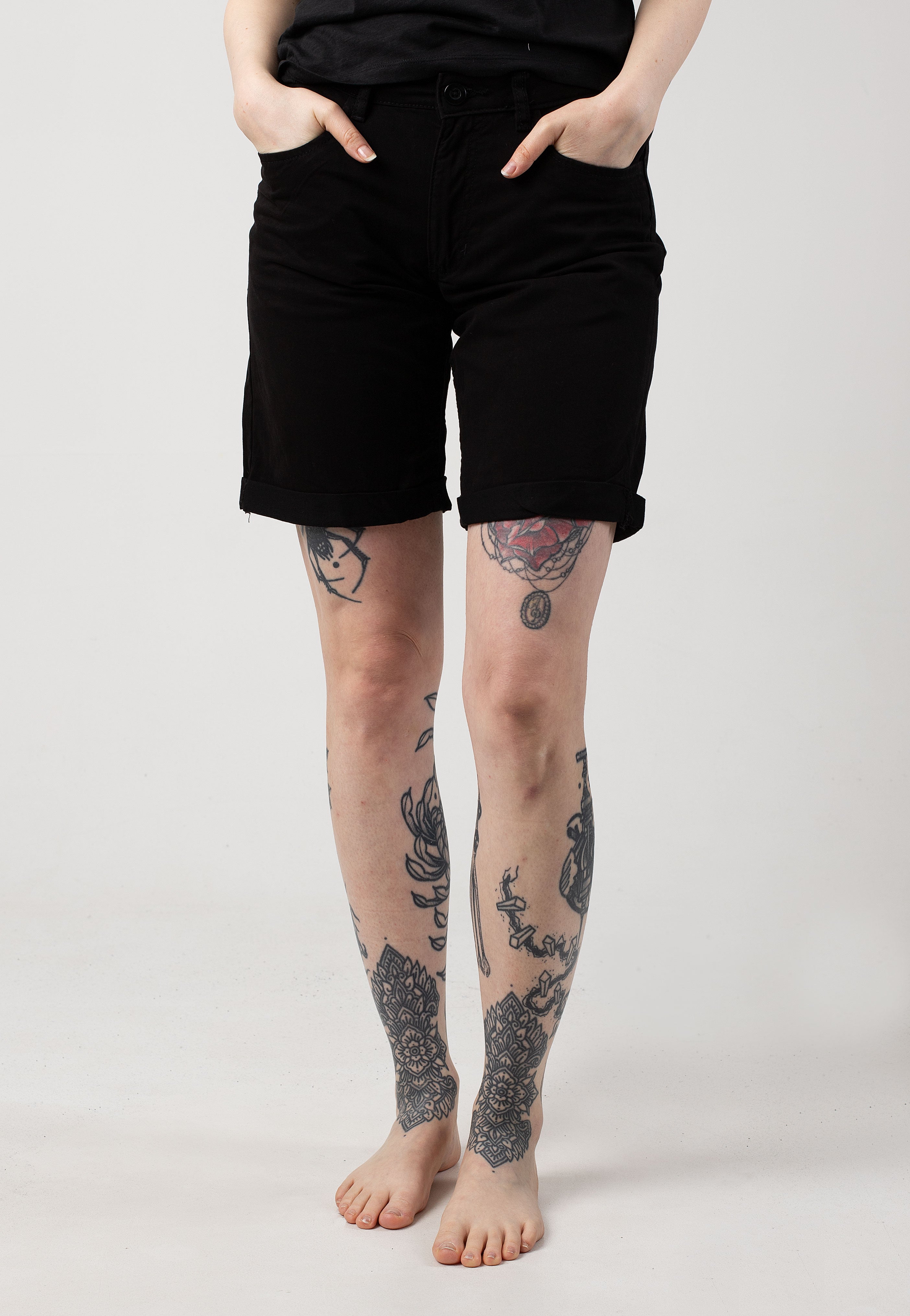 Urban Classics - Ladies Organic Cotton Bermuda Black - Shorts