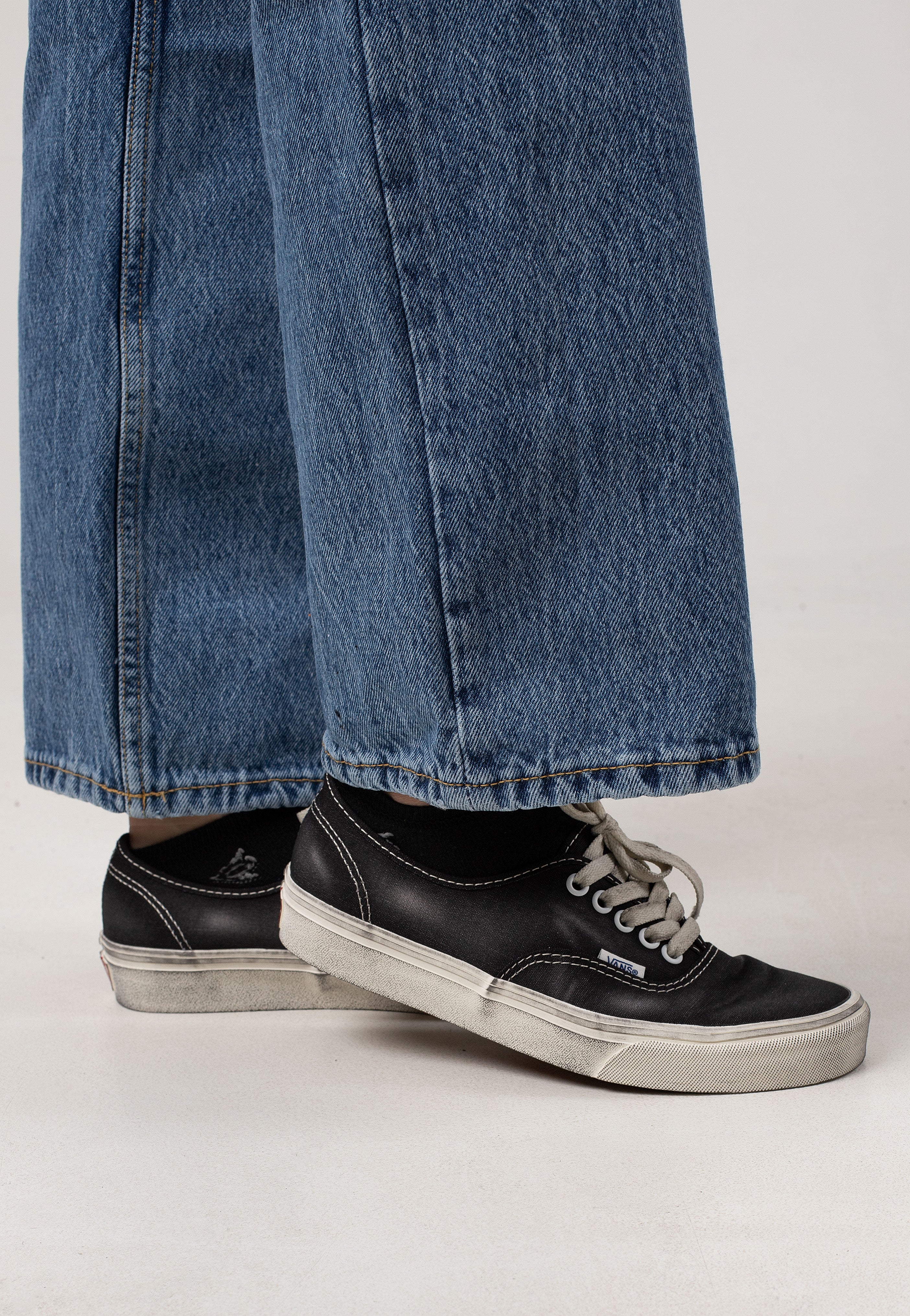 Vans - Authentic Wave Washed Black - Girl Shoes | Nuclear Blast