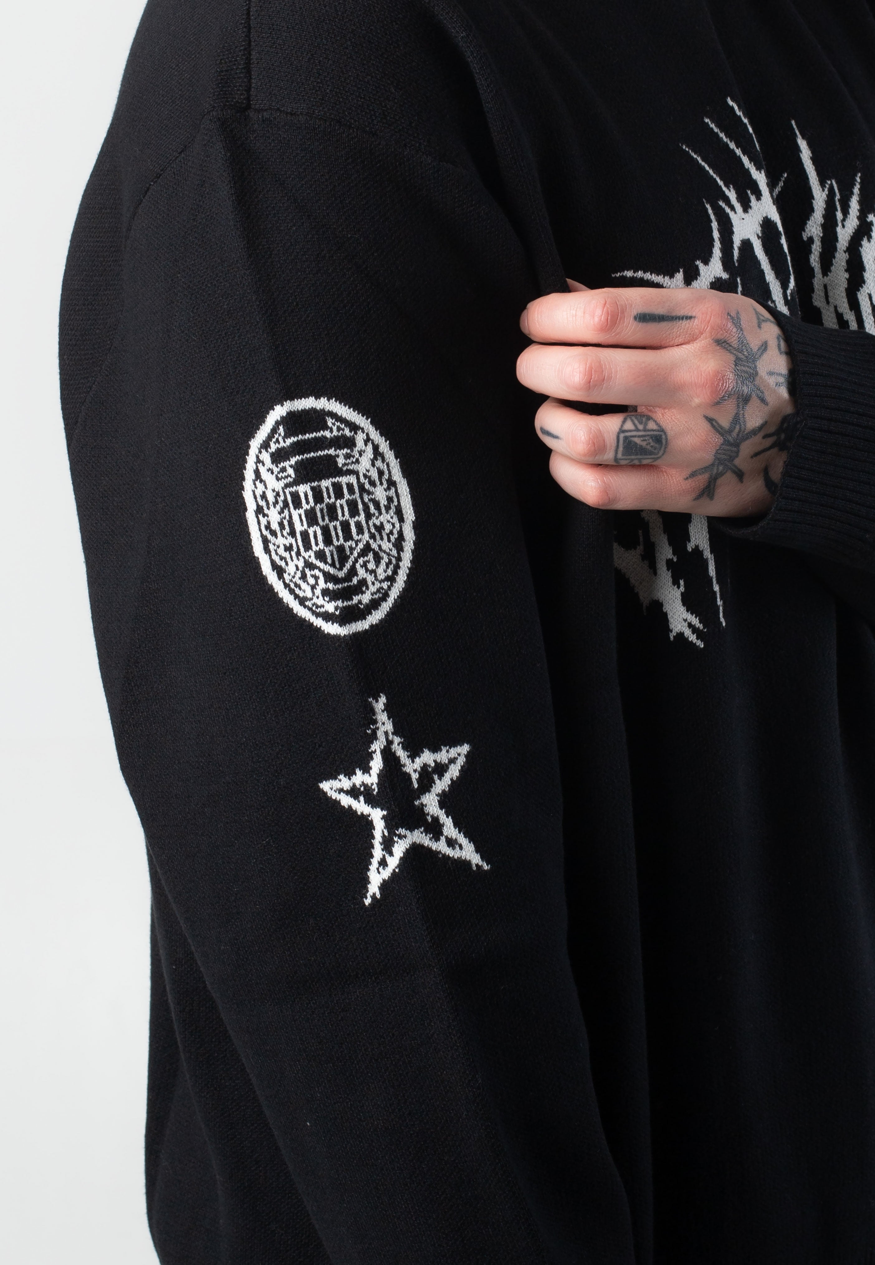 Vans - Metal Arch Crew Black - Pullover | Nuclear Blast