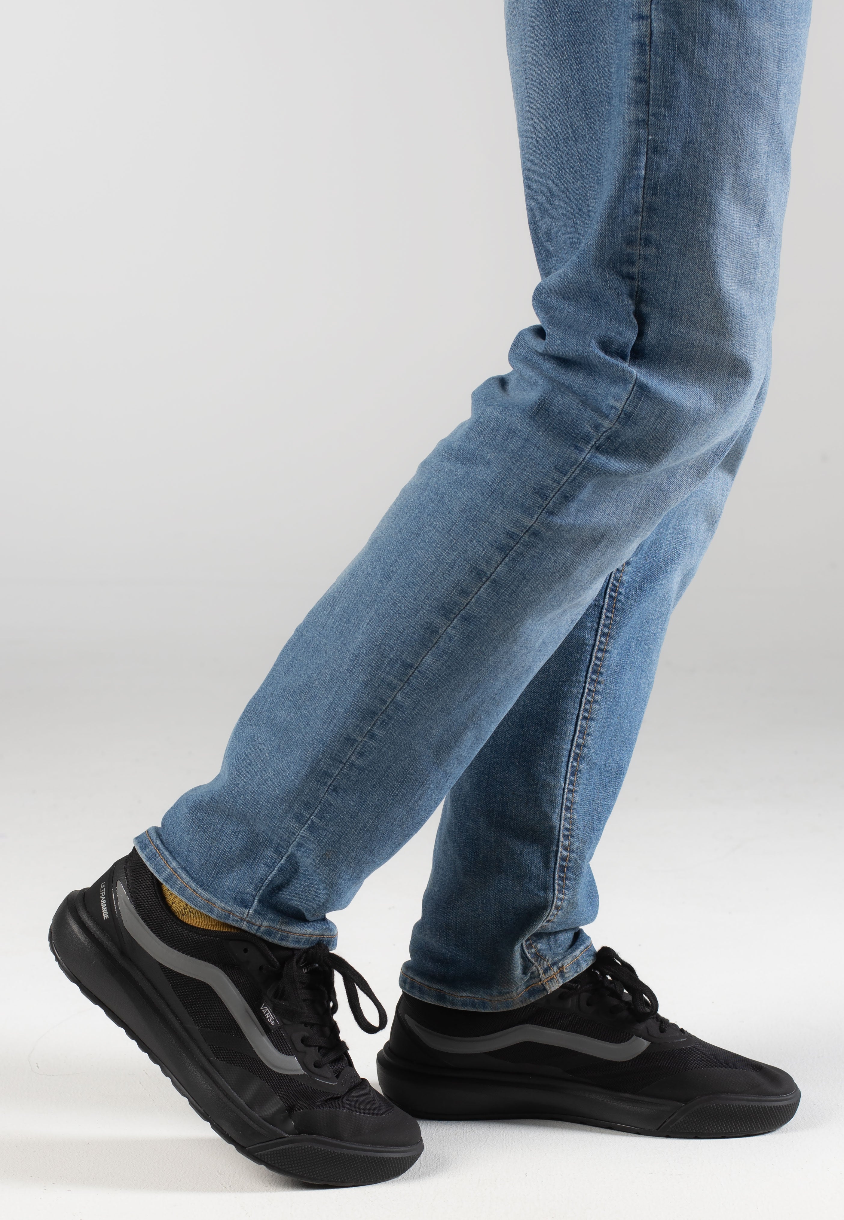 Vans - MTE Ultrarange 2.0 Rw Black/Black - Shoes | Men-Image