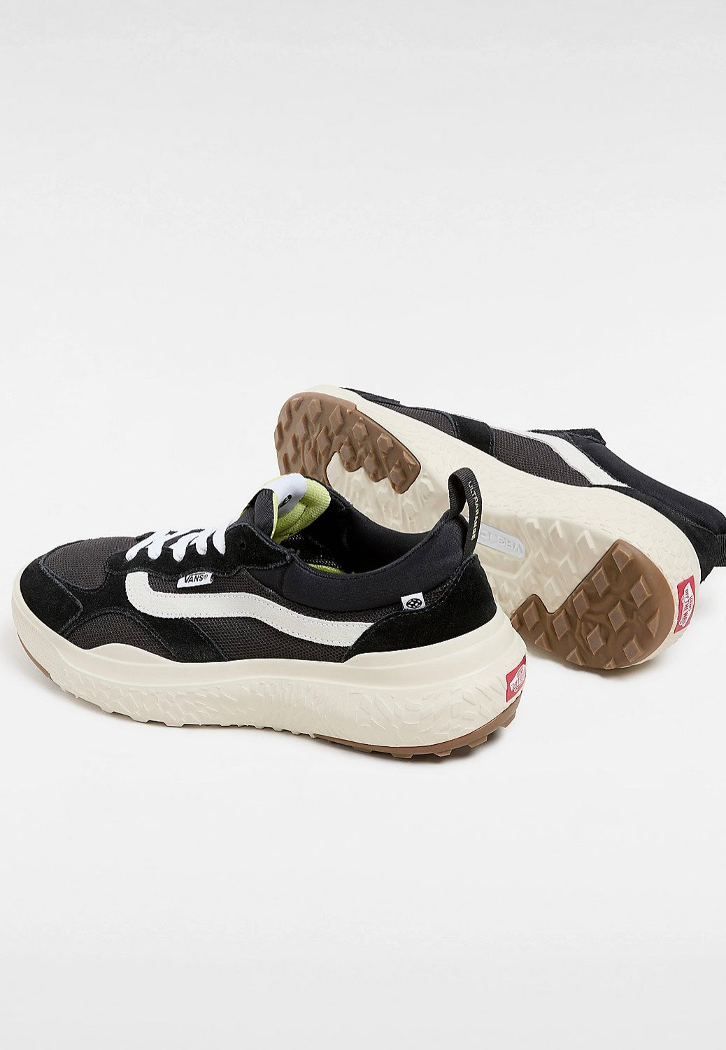 Vans - MTE Ultrarange Neo VR3 Black/White - Shoes | Women-Image