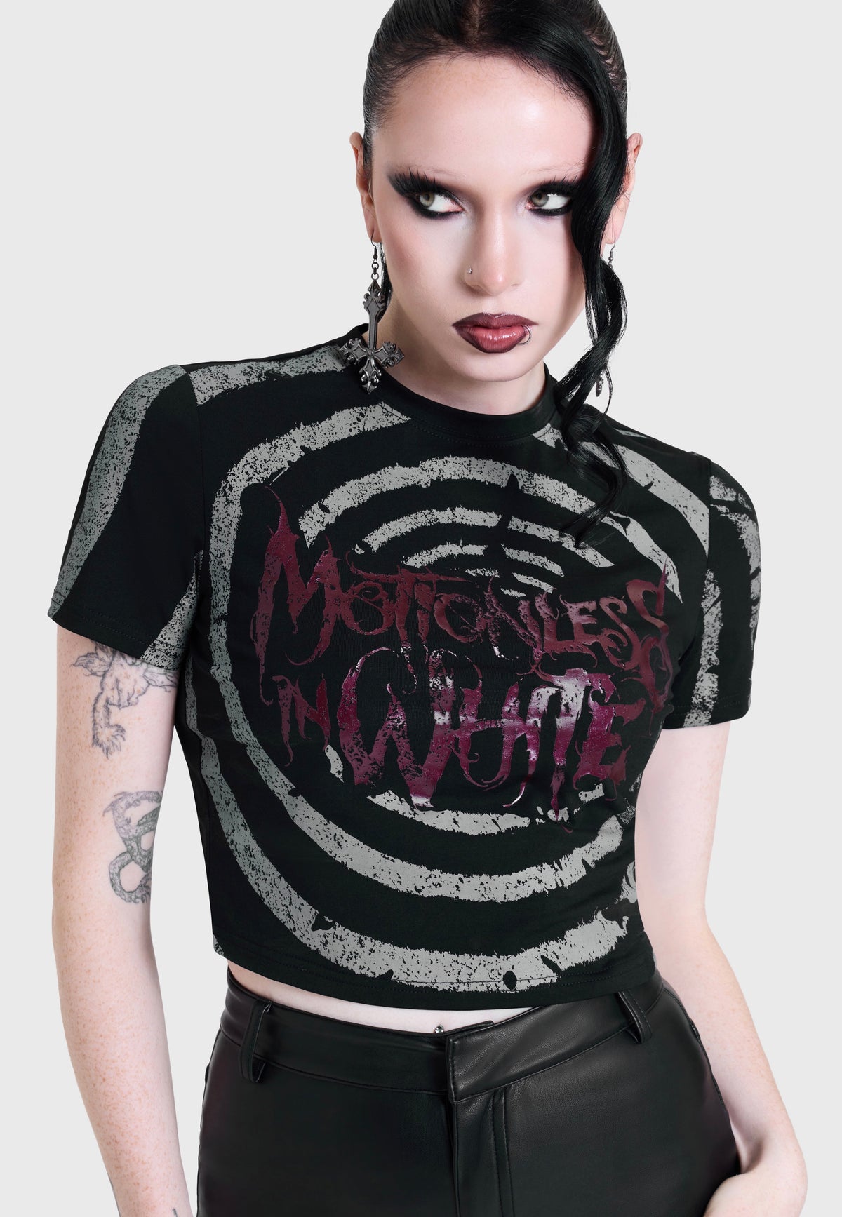 Killstar x Motionless in White Voices Spiral Crop Black Oberteil