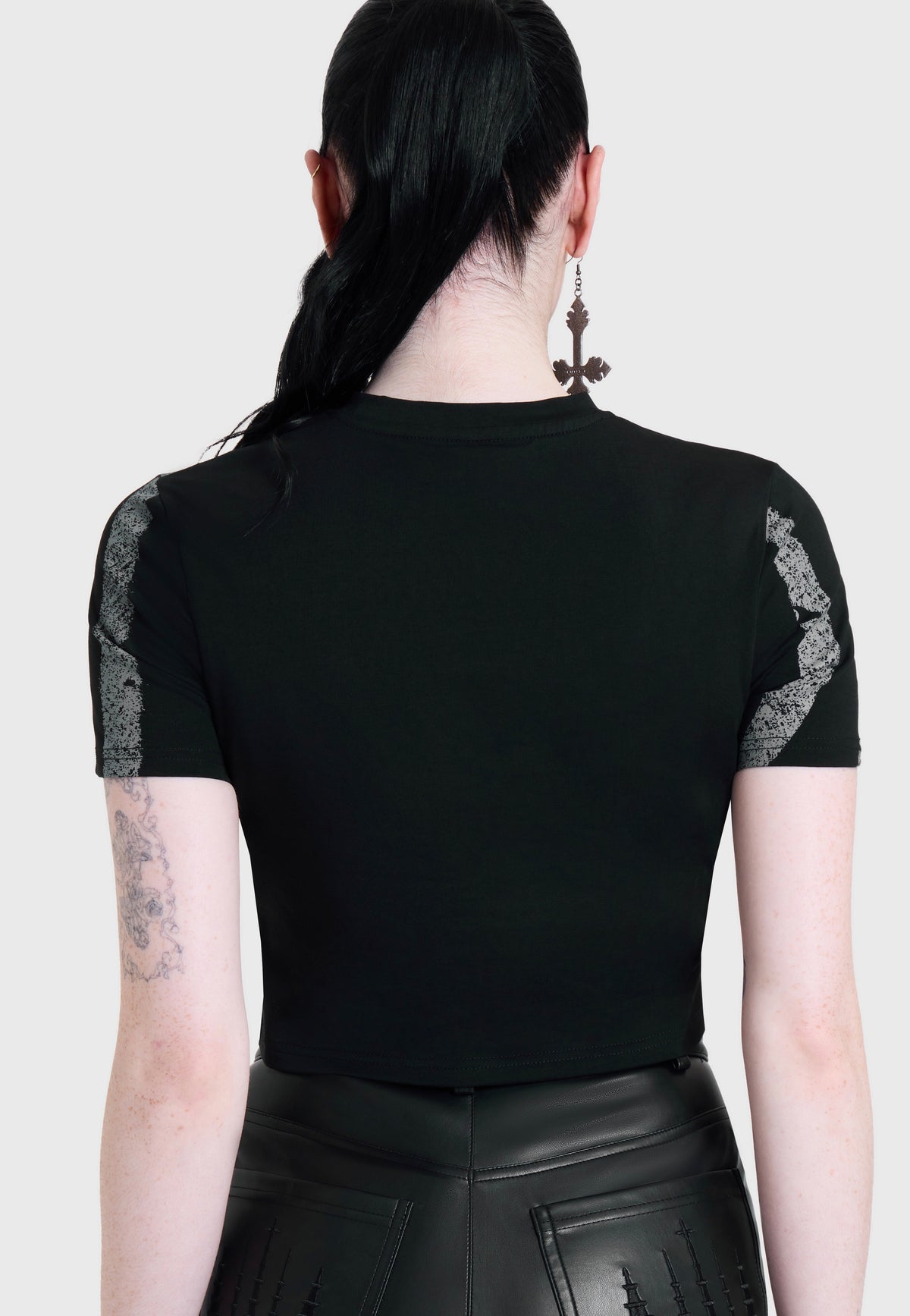 Killstar x Motionless in White Voices Spiral Crop Black Oberteil
