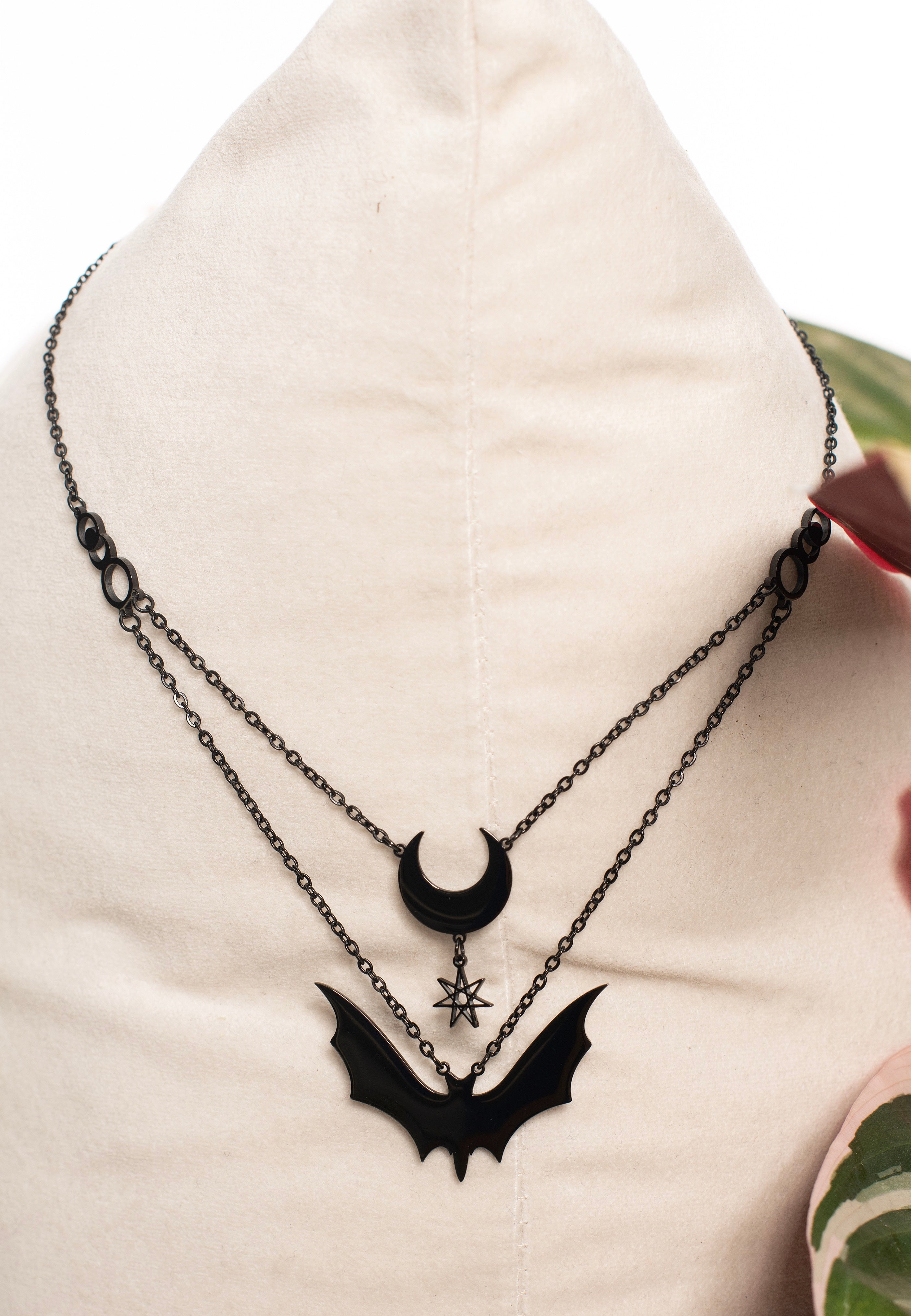 Wildcat - Crescent Lovers - Necklace