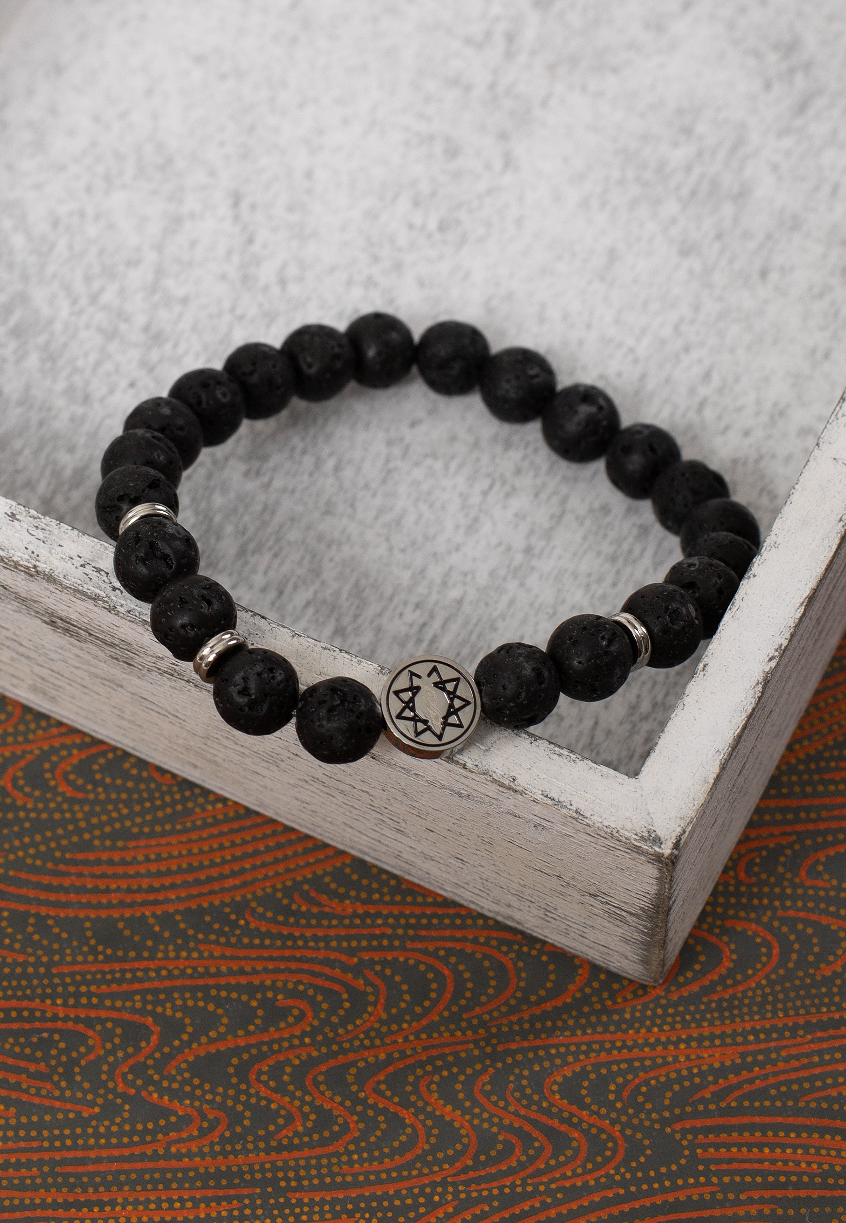 Wildcat x Slipknot - Lava Nonagram - Bracelet | Neutral-Image