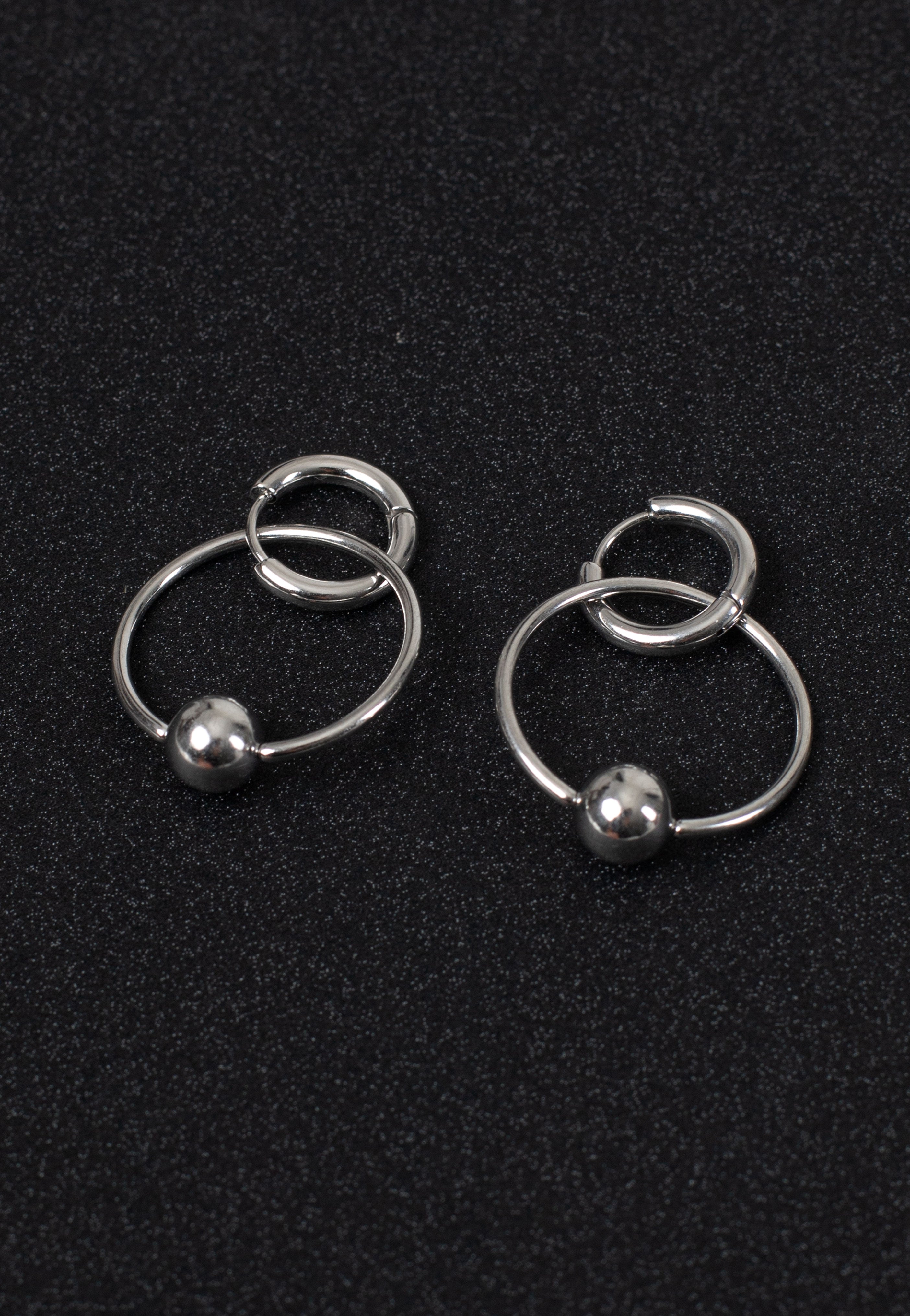 Wildcat - Little Ball Closure Hoops 22mm Silver - Earrings | Neutral-Image