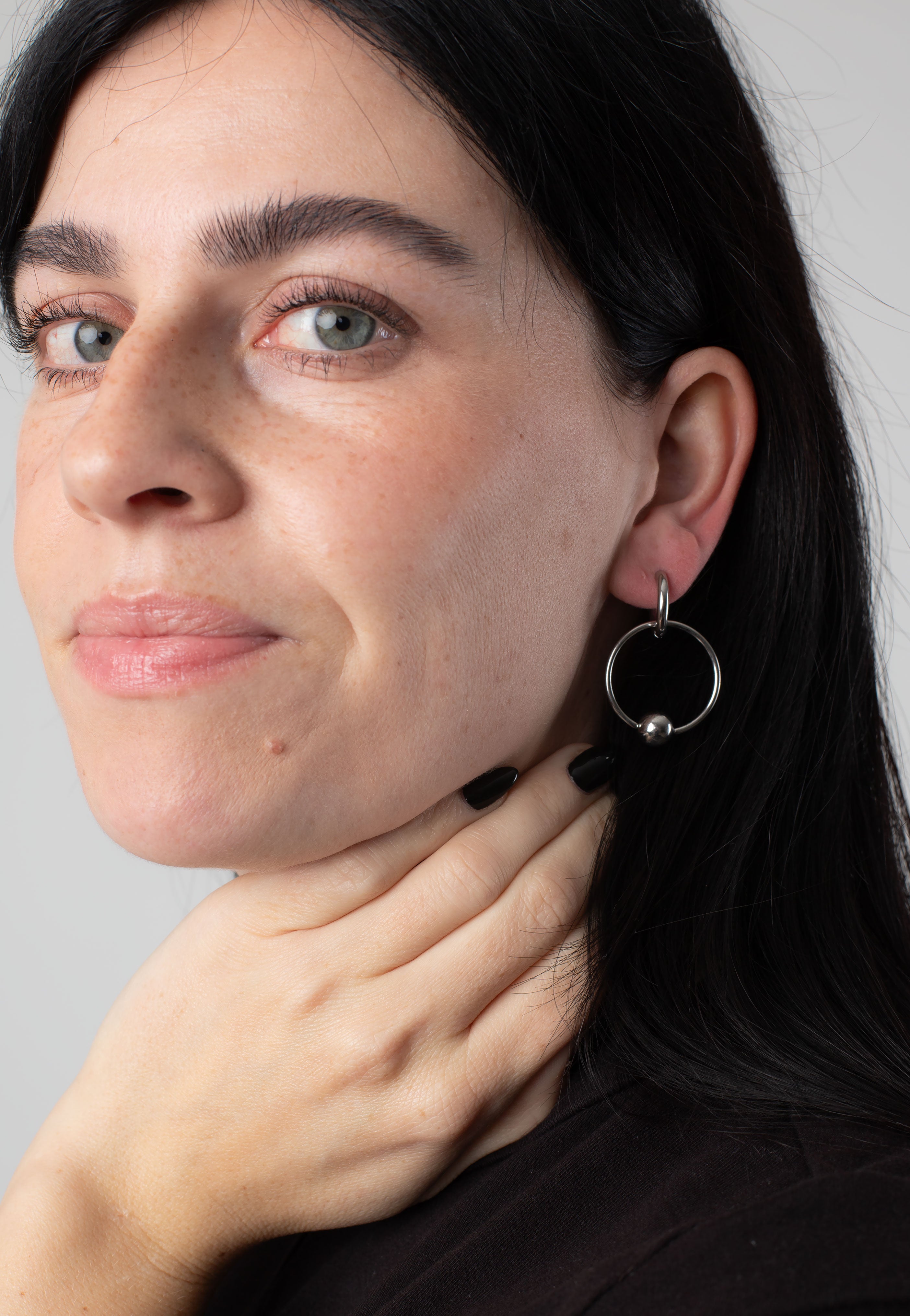 Wildcat - Little Ball Closure Hoops 22mm Silver - Earrings | Neutral-Image