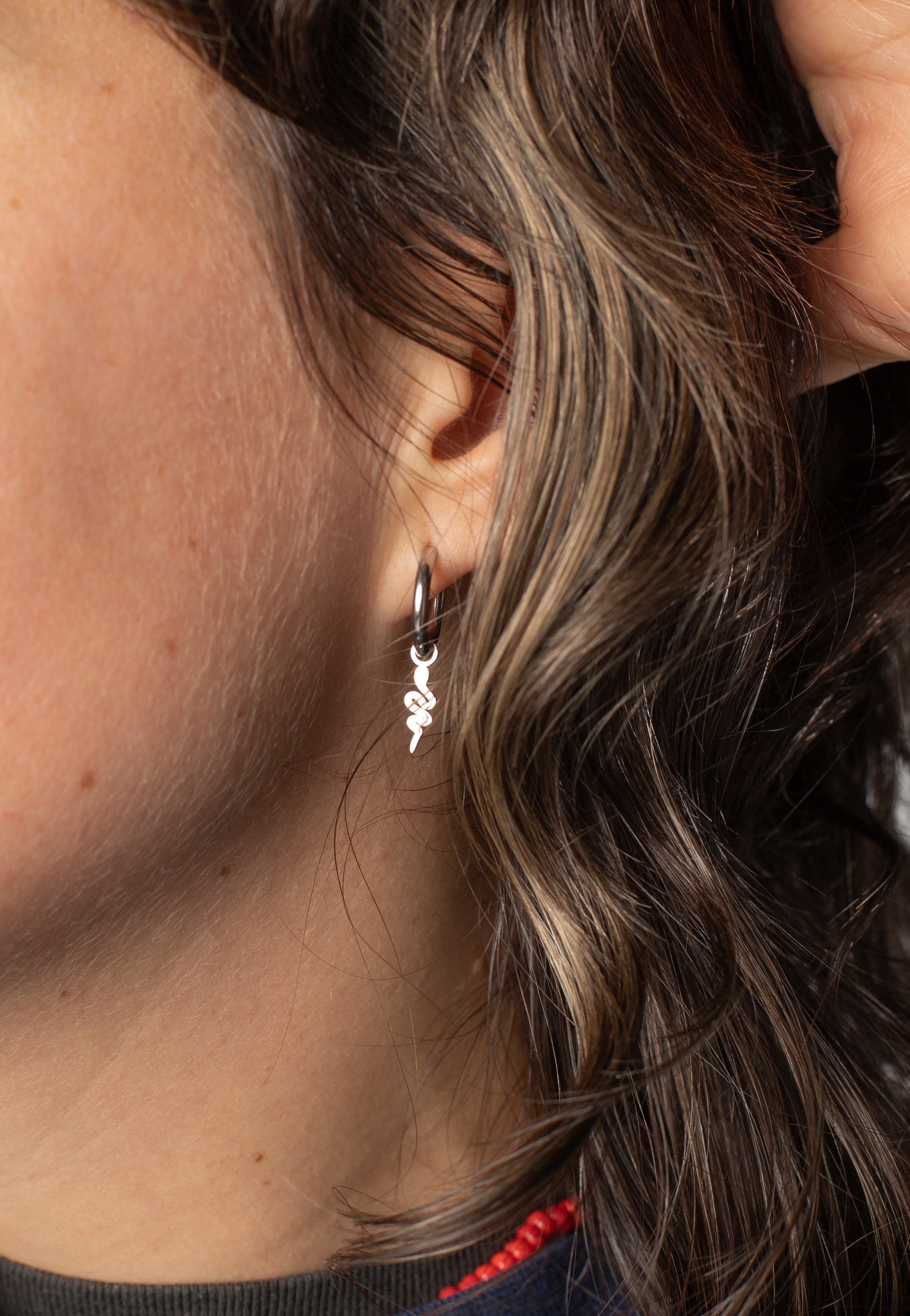 Wildcat - Mini Snake Hoops Pair Silver - Earrings | Neutral-Image