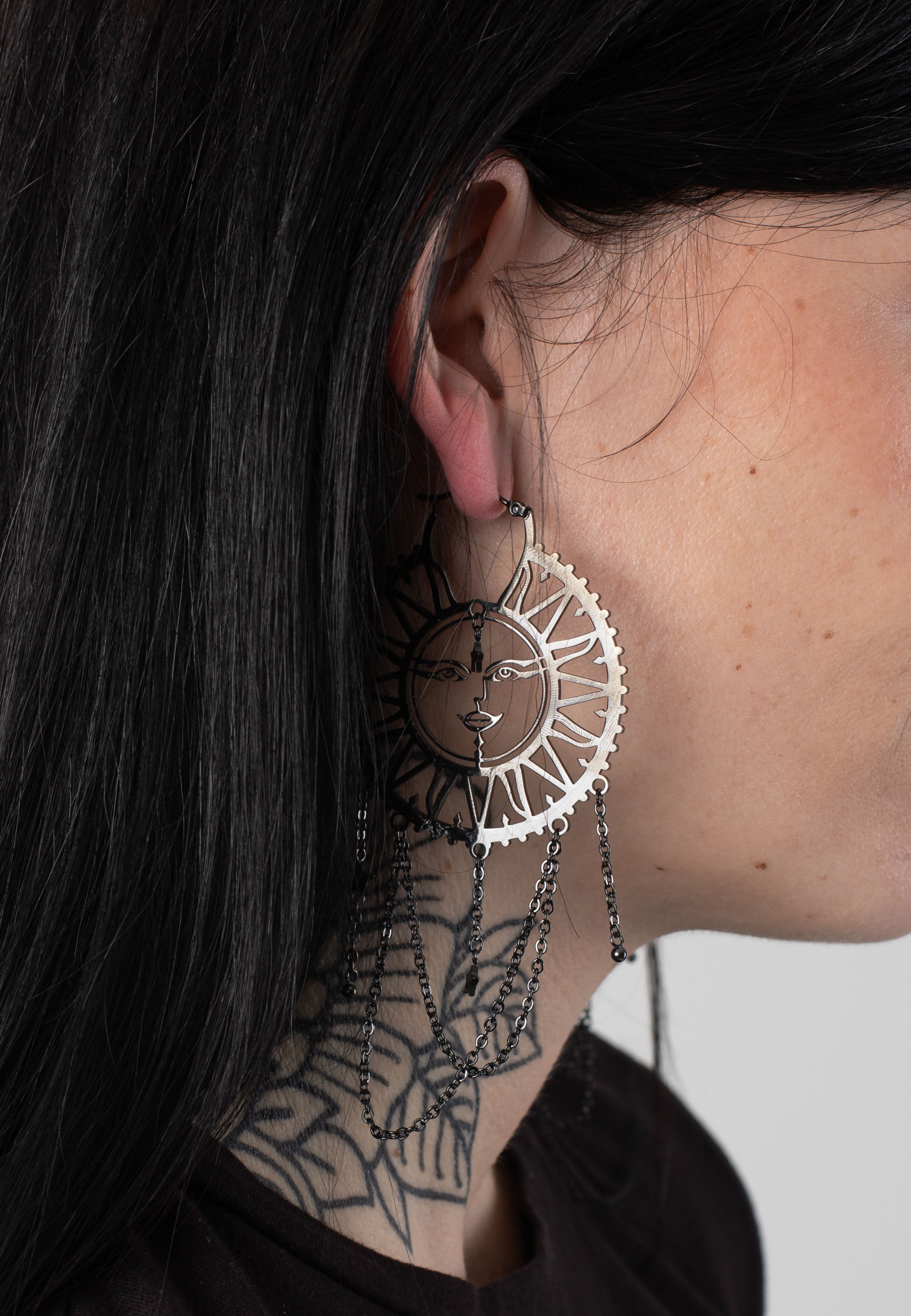 Wildcat - Oldschool Sun Moon Black - Earrings | Neutral-Image
