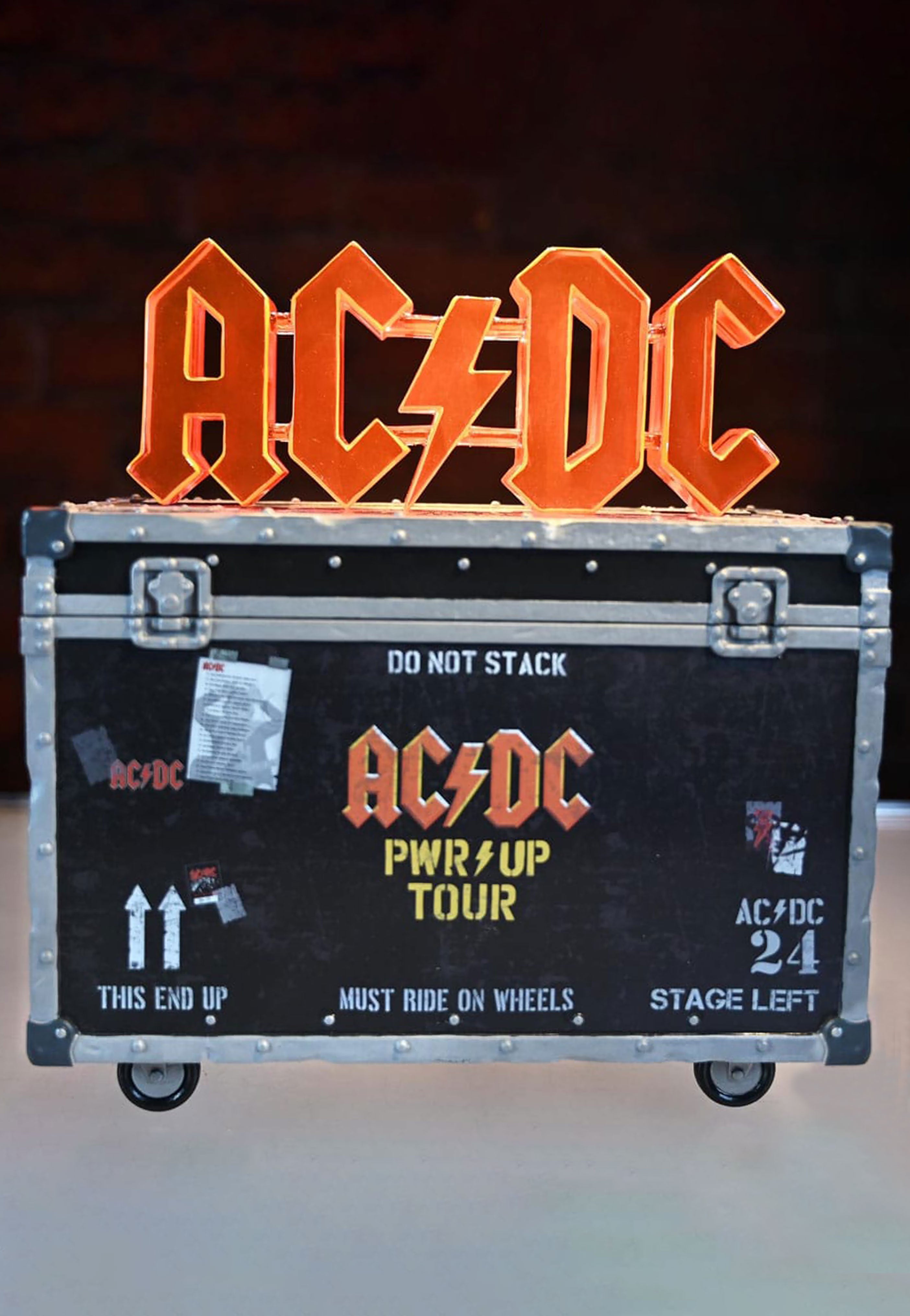 AC/DC /炎のロックン・ロール Live At Donington : AC/DC | HMV&BOOKS online - 13736