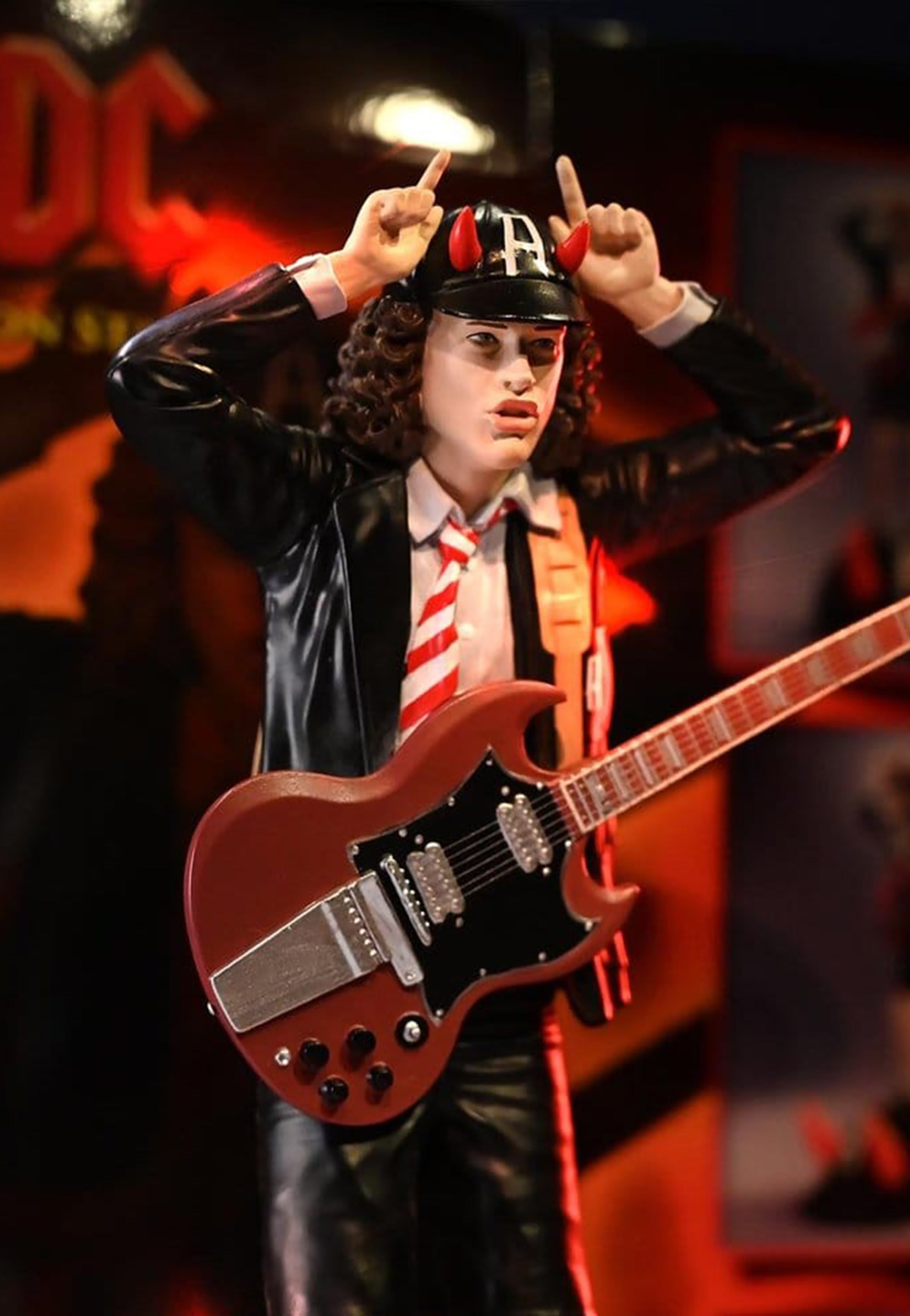 AC/DC - Angus Young IV Rock Iconz - Statue | Neutral-Image