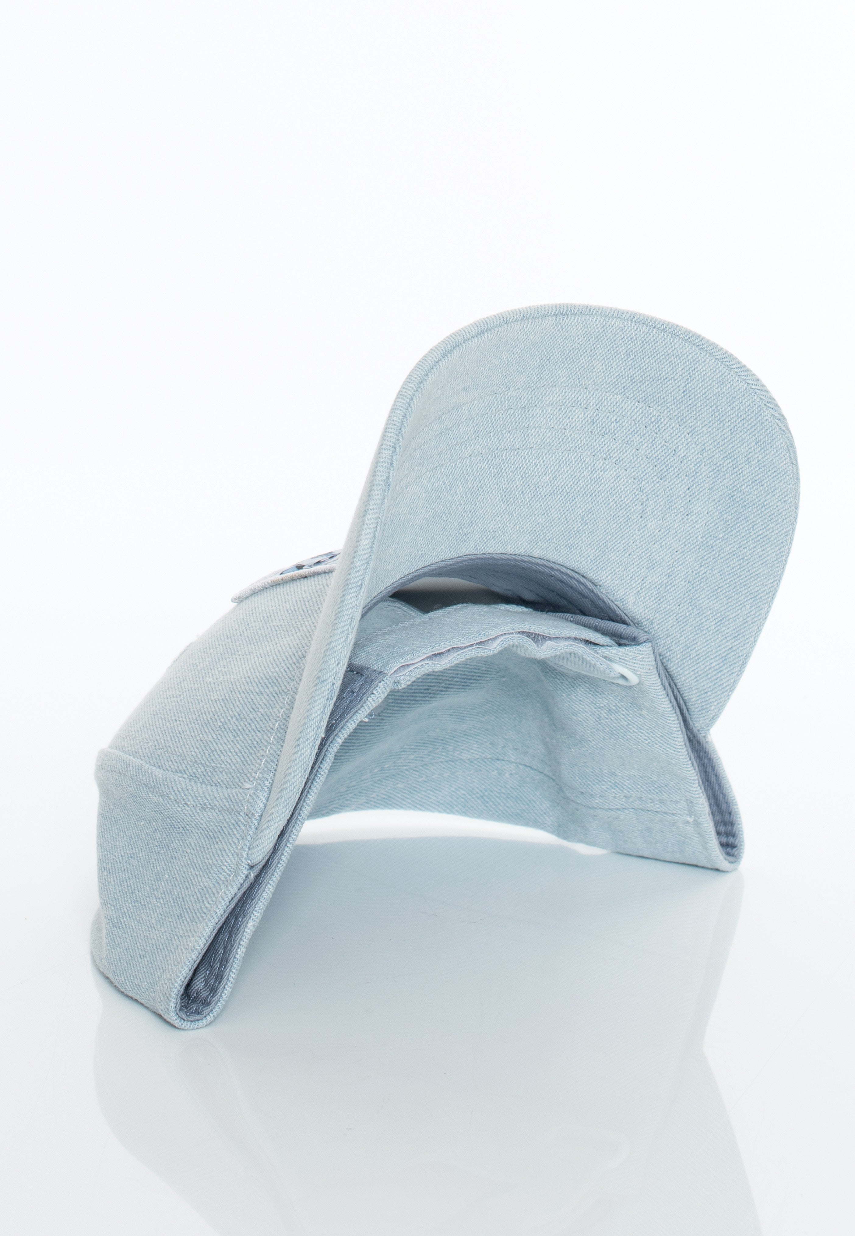 Yu Gi Oh! - Blue-Eyes Toon Dragon Light Blue - Cap | Neutral-Image