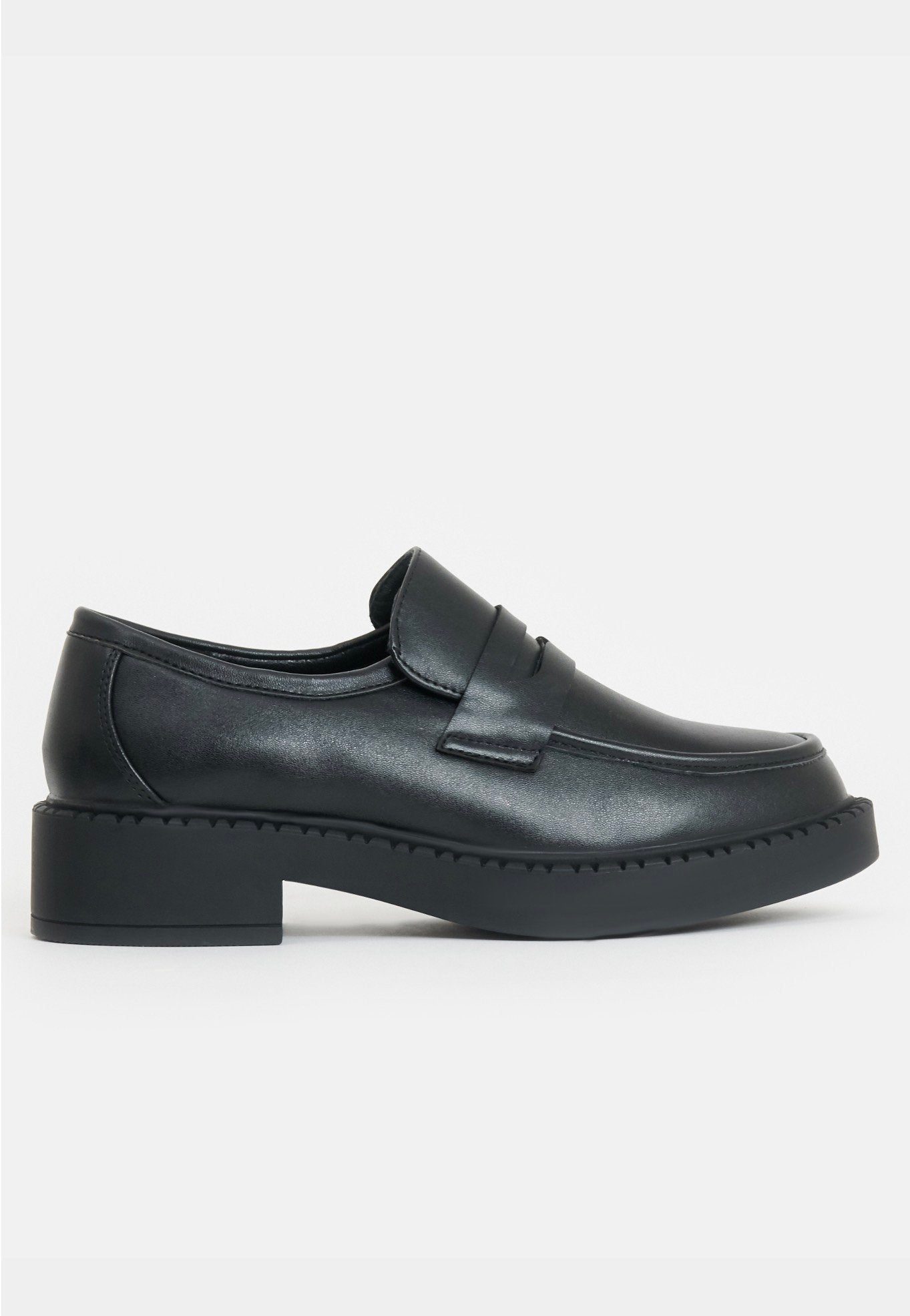 Koi Footwear - Dorado Black Tale Loafers Black - Girl Shoes