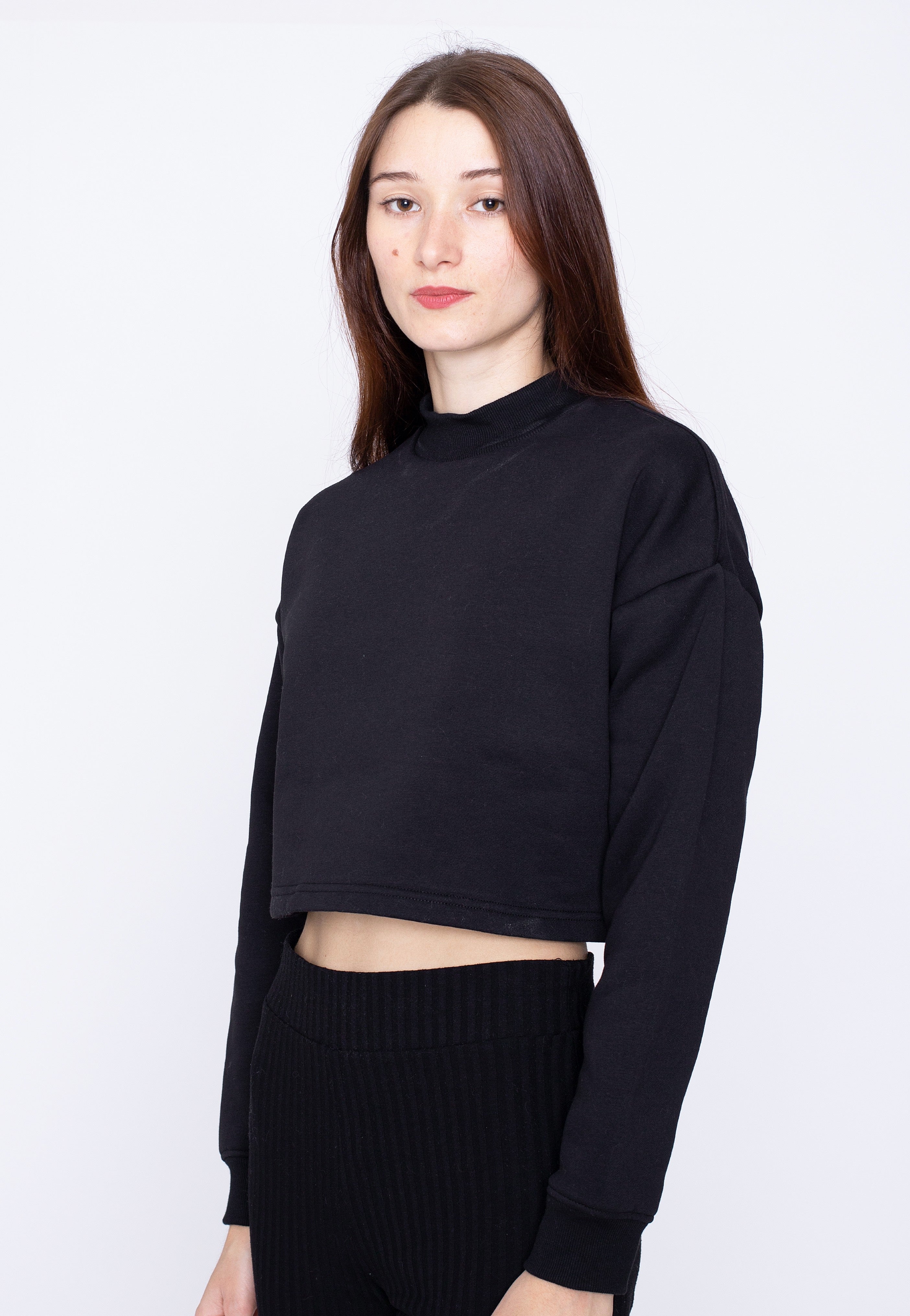 Urban Classics - Ladies Cropped Oversized Sweat High Neck Black - Sweater