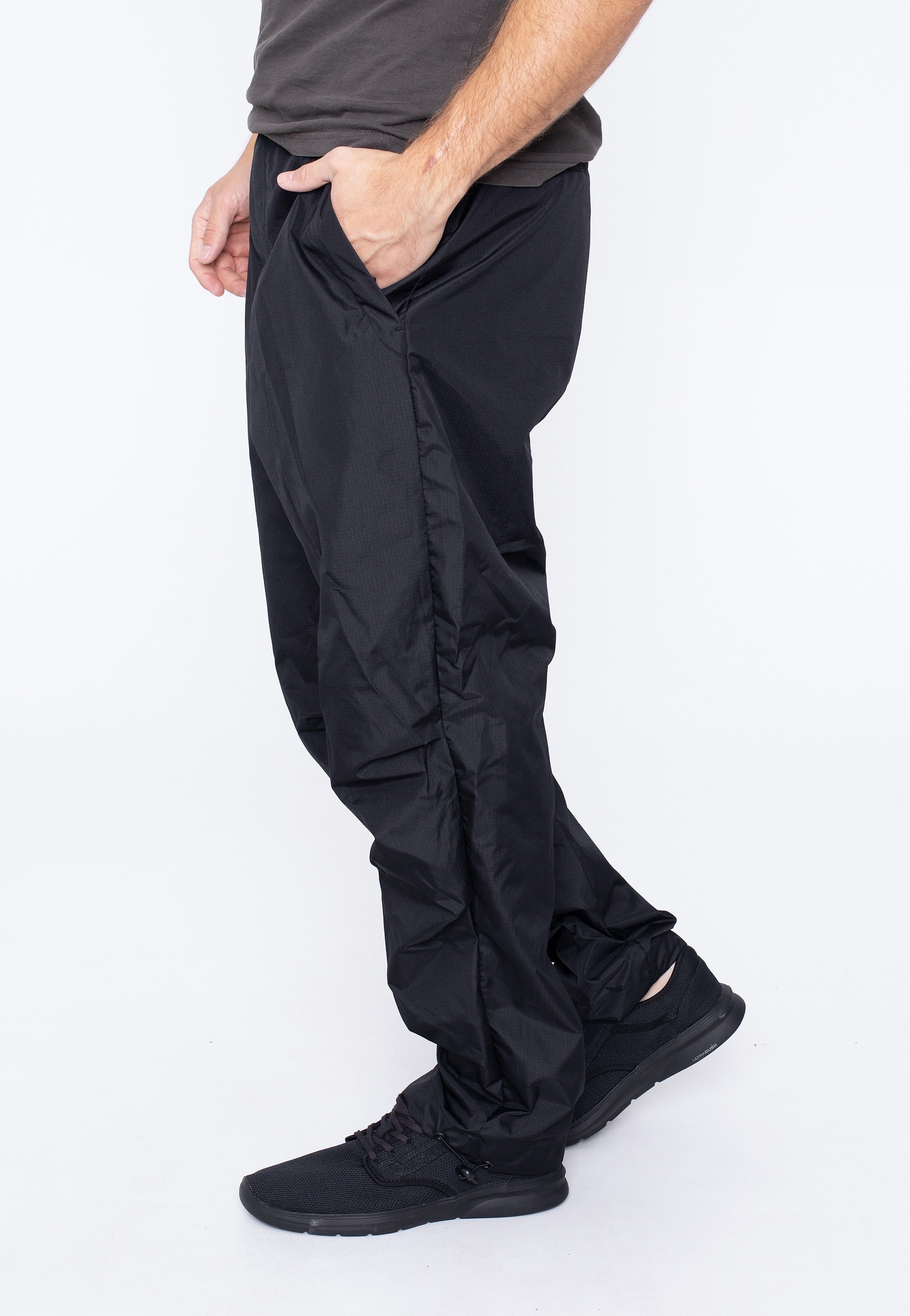 Buy Mountain colours Solid Men's Track Pants Online at Low Prices in India  - Paytmmall.com